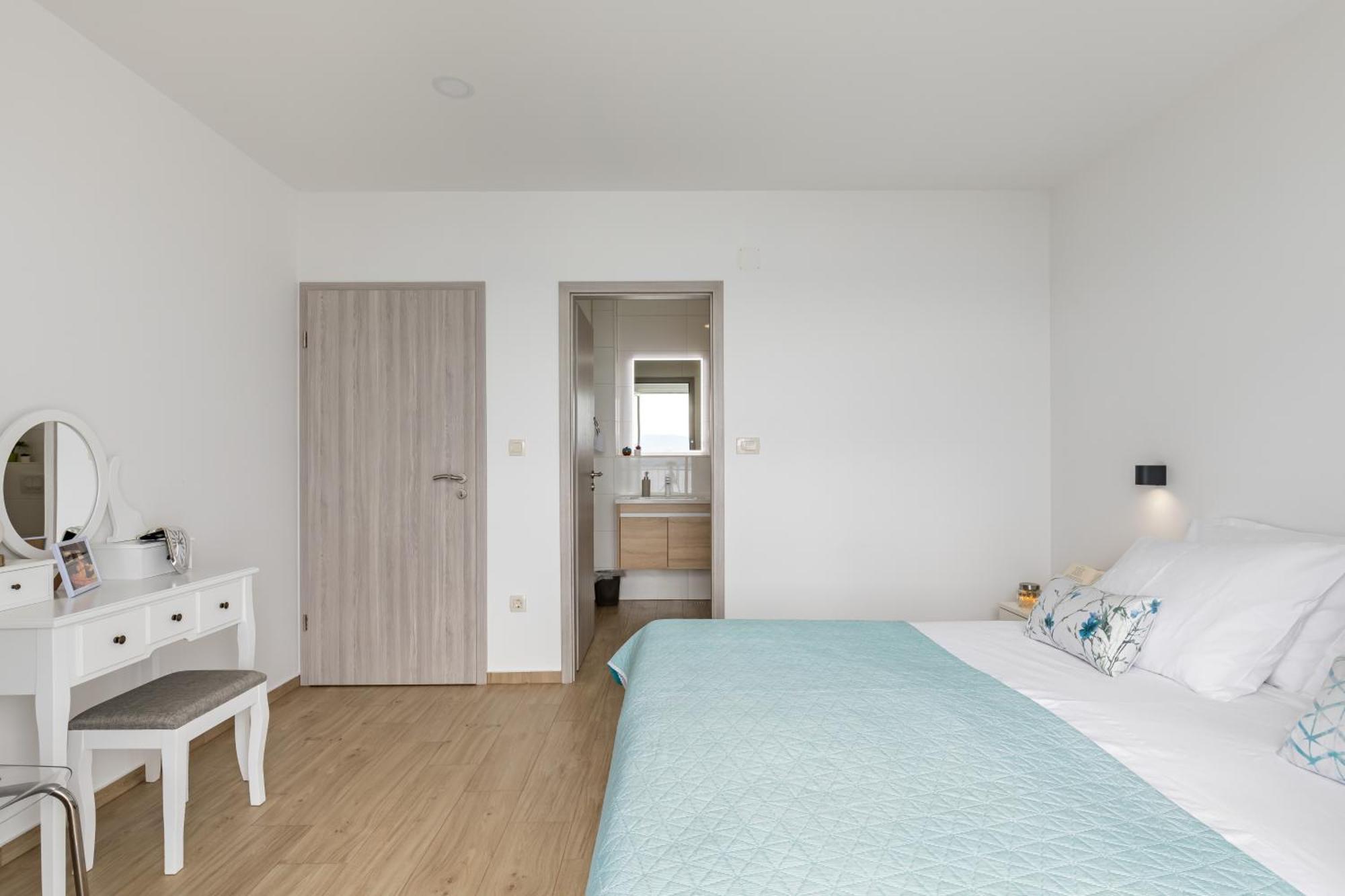Luxurious Apartments Bona Fide Mimice Phòng bức ảnh